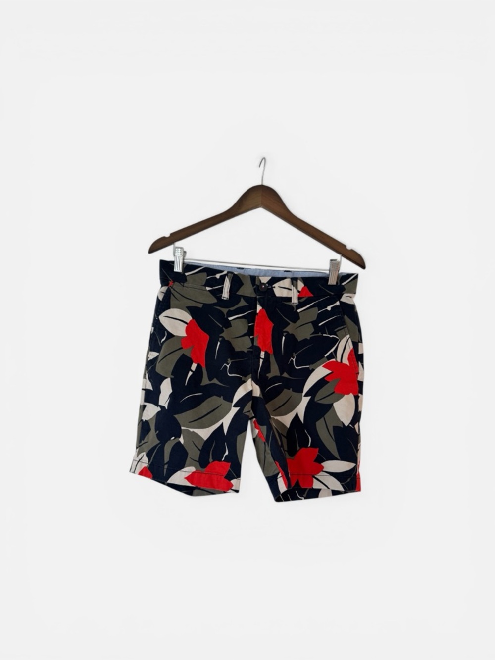 Tommy Hilfiger Navy Floral Print Women's Bermuda Shorts with Red Accents
